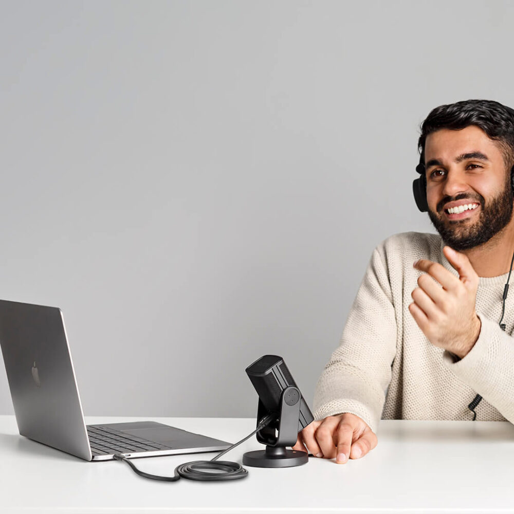 <li>Certified USB Hi-Speed</li>