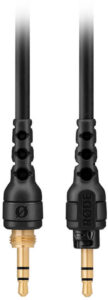 <li>Cable for RØDE NTH-100 headphones</li>