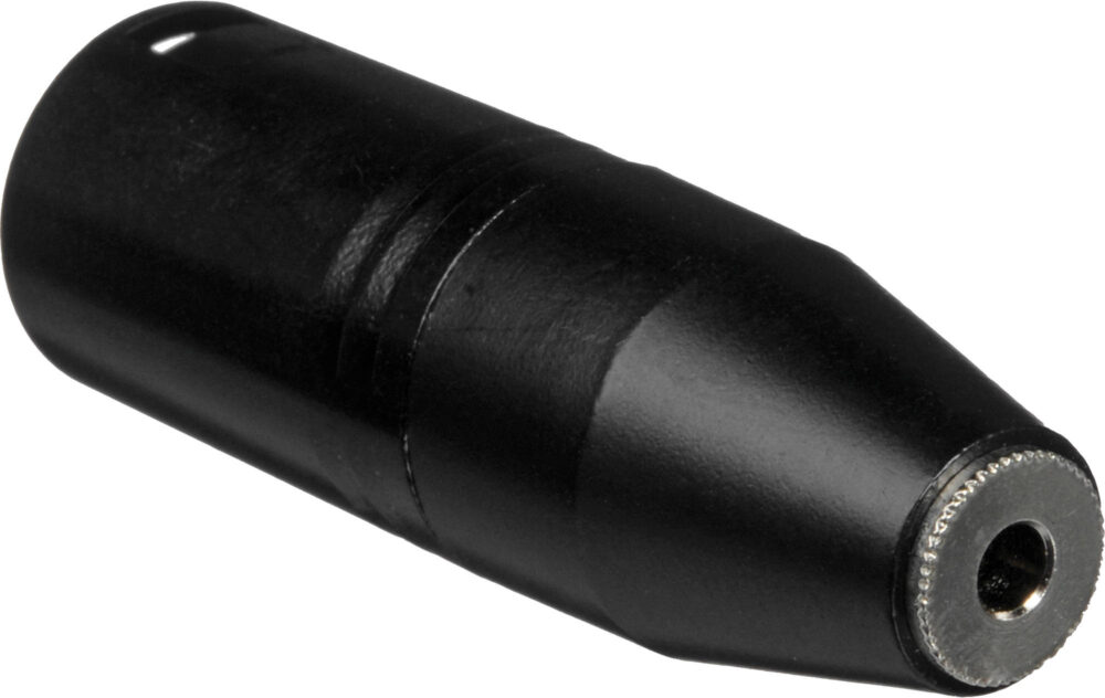 <li>3.5mm – XLR adapter</li>