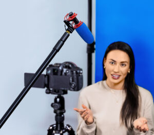 <li>Acoustically transparent</li>