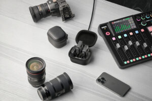 <li>Facilitates two full recharges</li>