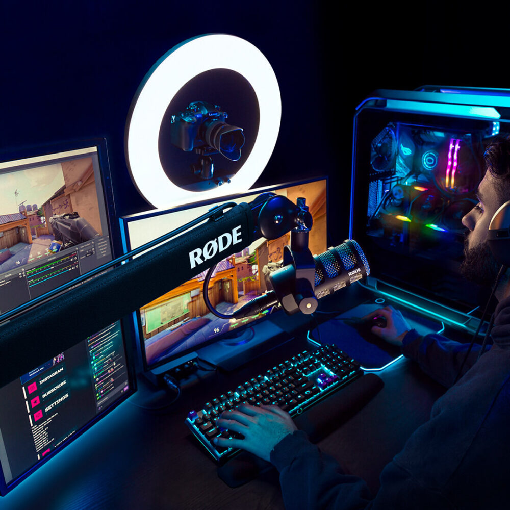 <li>Ultra-smooth movement for precise mic placement</li>