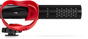 <li>Professional super-cardioid microphone</li>