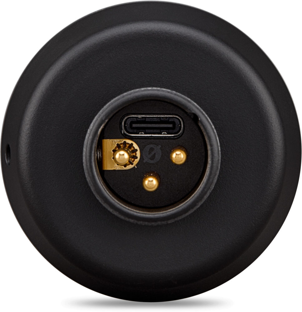 <li>Exceptionally low noise level of 4 dBA</li>