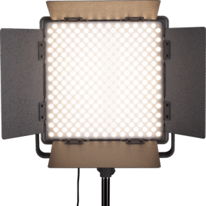 the 600CSA features a lightweight ABS housing