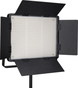 the 900DSA features a lightweight ABS housing