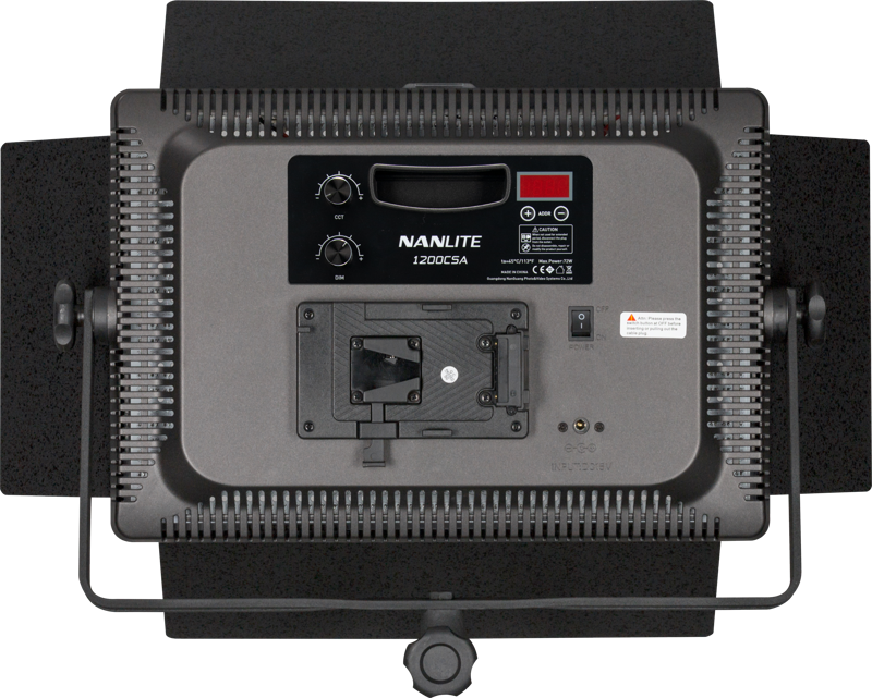 adjustable color temperature from 3200-5600K