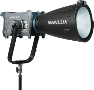 NANLUX Evoke 600C LED Full-color Spot Light with trolley case