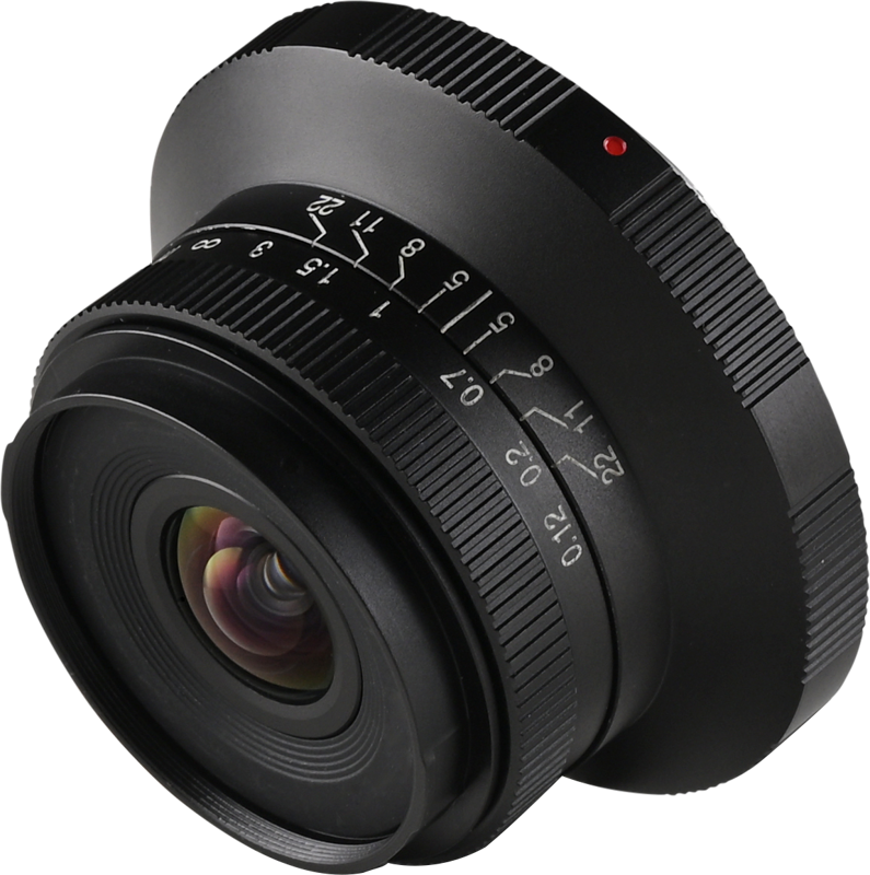 this lens excels at capturing expansive scenes such as landscapes