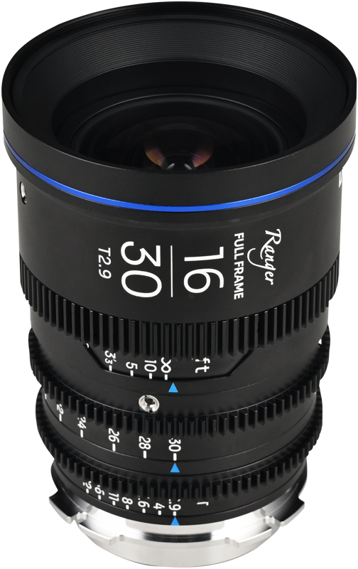 natural bokeh while maintaining excellent light control throughout the zoom range. The lens features a sophisticated optical construction with multiple aspherical and low-dispersion elements
