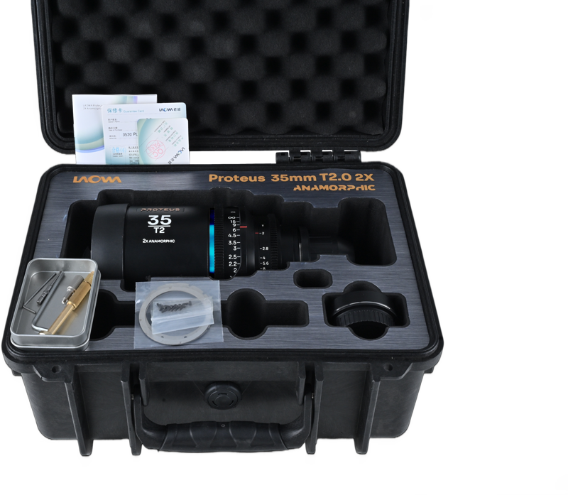 and stunning flare characteristics. The 35mm focal length provides a wide-angle perspective