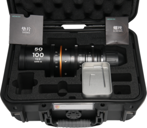 and distinctive anamorphic flares. With its versatile 50-100mm zoom range