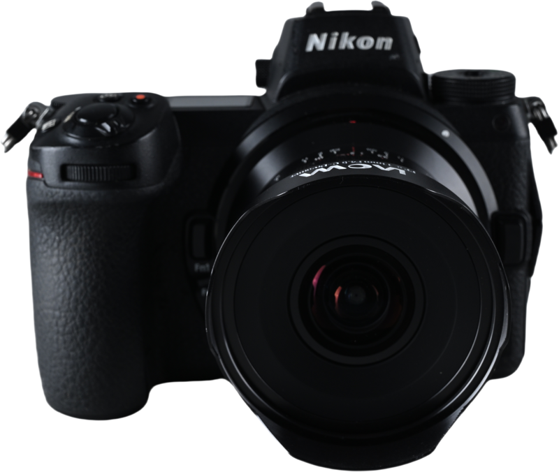 and dramatic environmental portraits. Its extremely compact and lightweight design makes it the perfect companion for photographers seeking ultra-wide coverage in a portable package