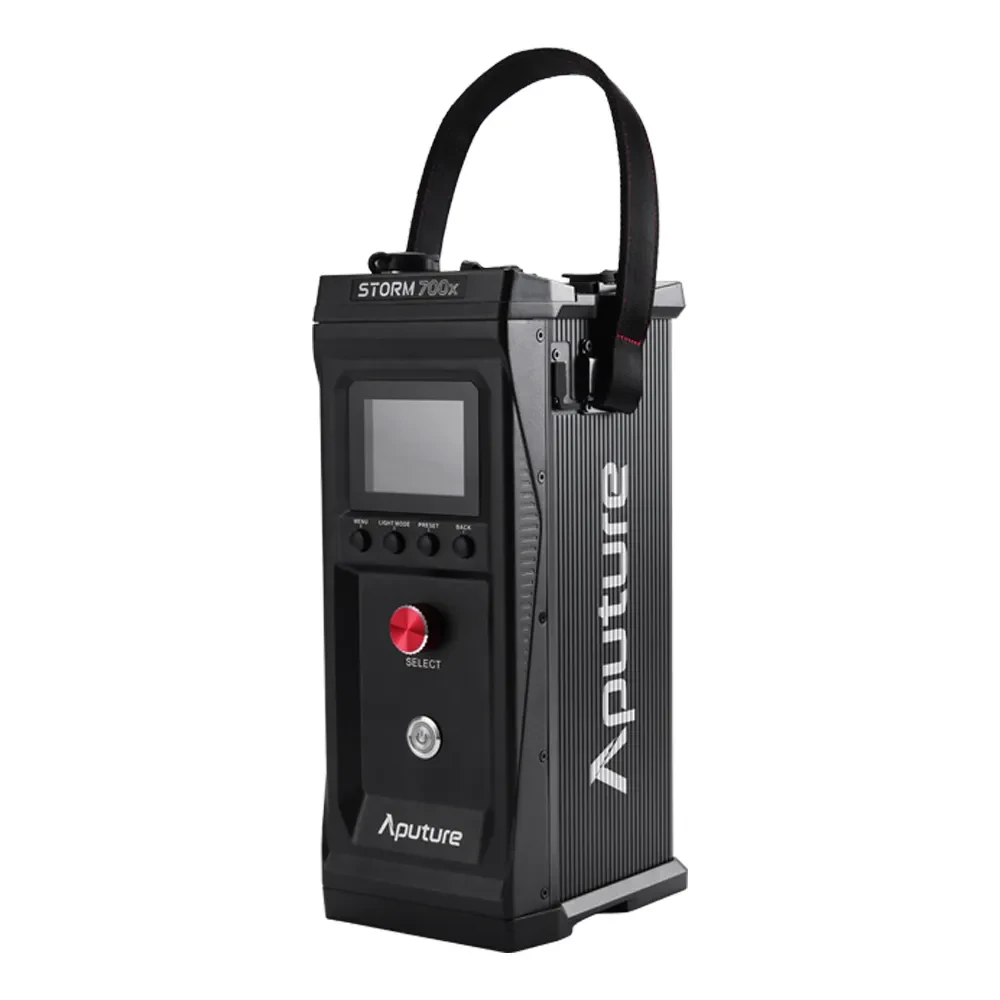 APUTURE Storm 700x