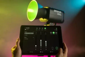 AMARAN 300c full-color Bowens-mount point-source LED light, GREY