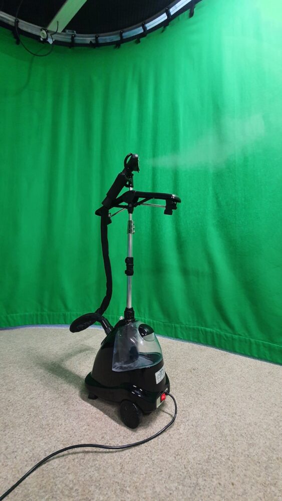 Must Molton viimistletud lavakangas 300g/m2 (tulekindel töötlus)