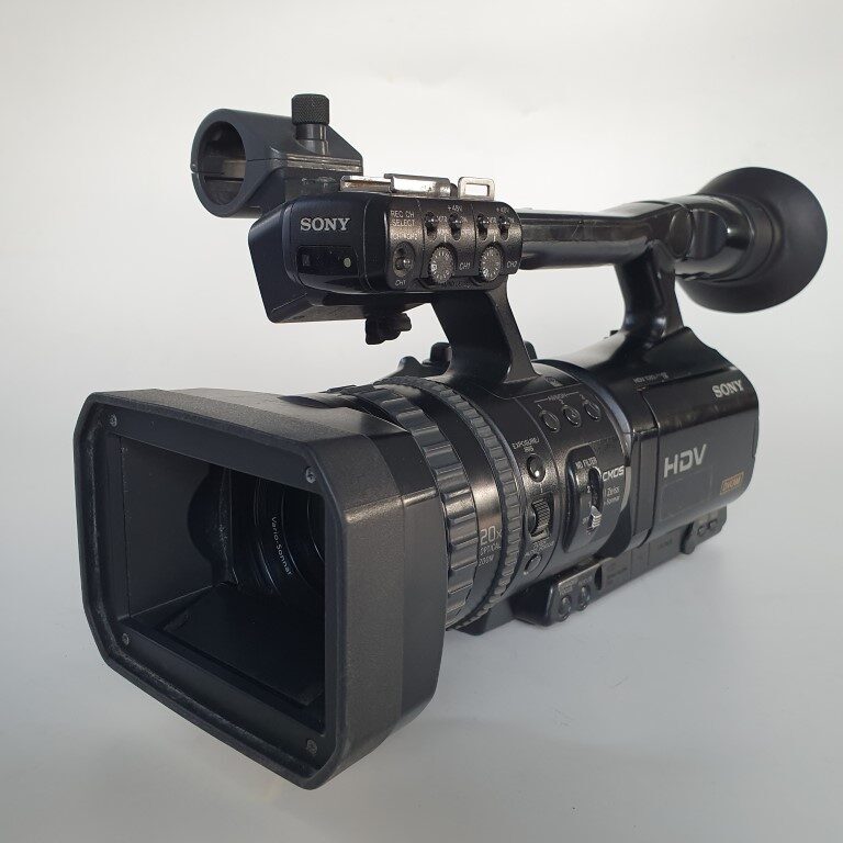 SONY HVR-V1E HDV/DVCAM camera kit (used)