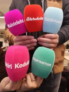 Mukautetut mikrofonisuojat - ammatimainen ääni ja näkyvä visuaalinen brändäys